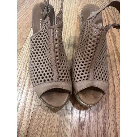 Eric Michael Espadrille Platform Heels Size 40 - Picture 2 of 6